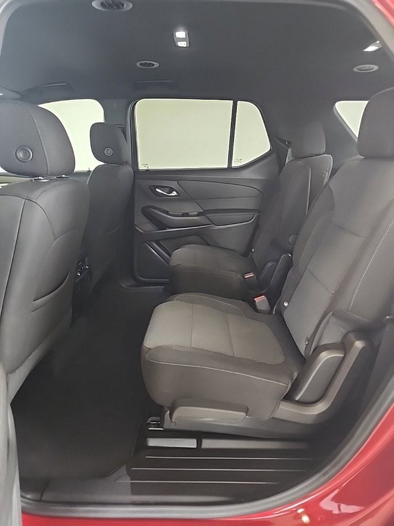 2023 Chevrolet Traverse 1LT - Photo 11