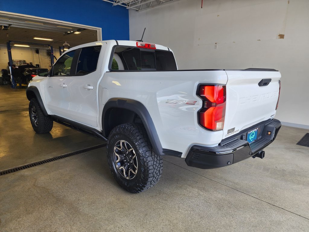 Used 2024 Chevrolet Colorado ZR2 Truck
