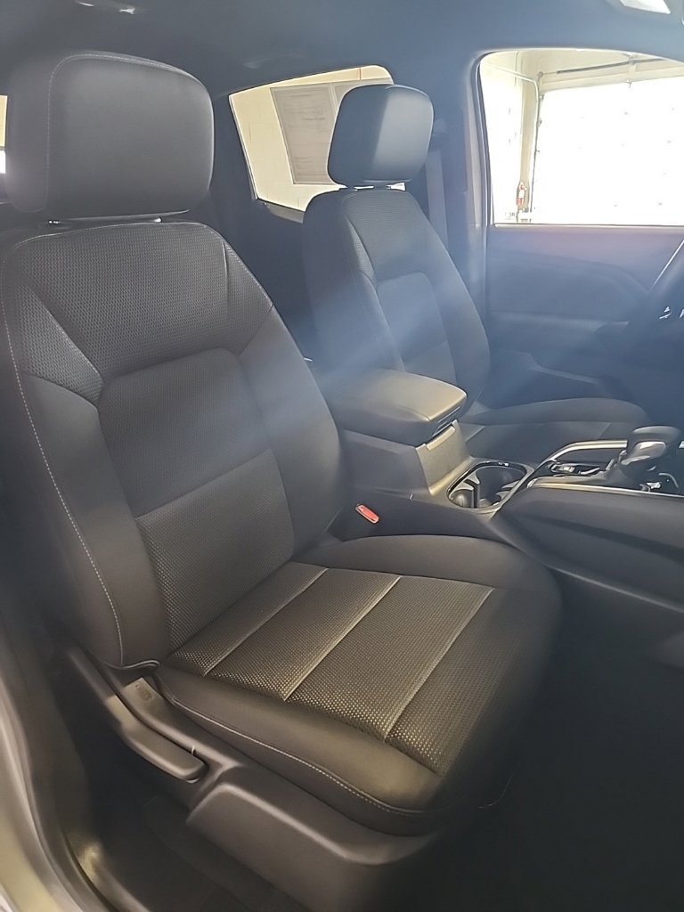 2024 Chevrolet Colorado LT - Photo 14