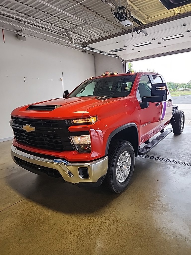 2026 Chevrolet Silverado 3500 HD Work Truck - Photo 7