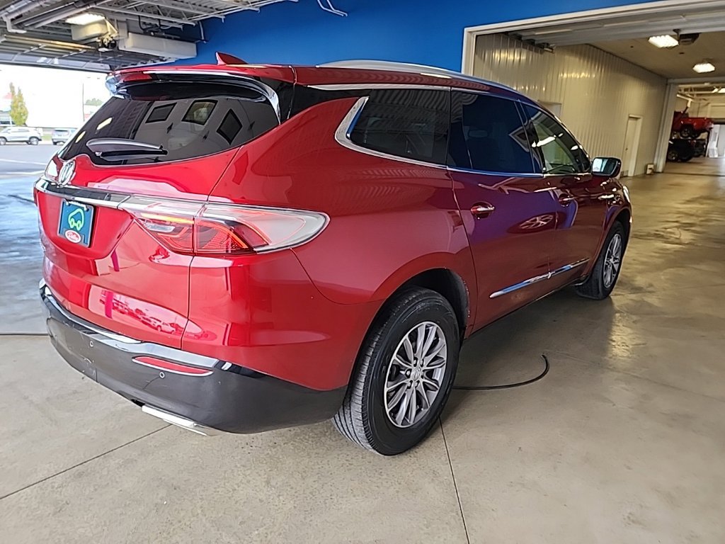 Used 2024 Buick Enclave Essence SUV