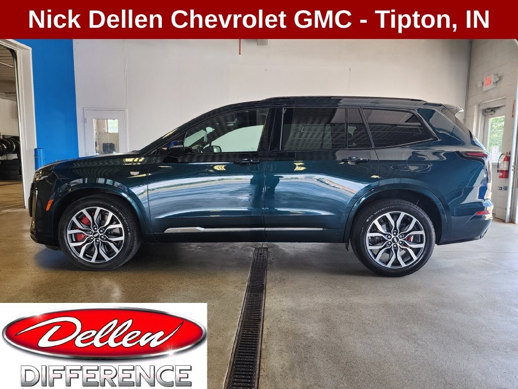 Used 2024 CADILLAC XT6 Sport SUV