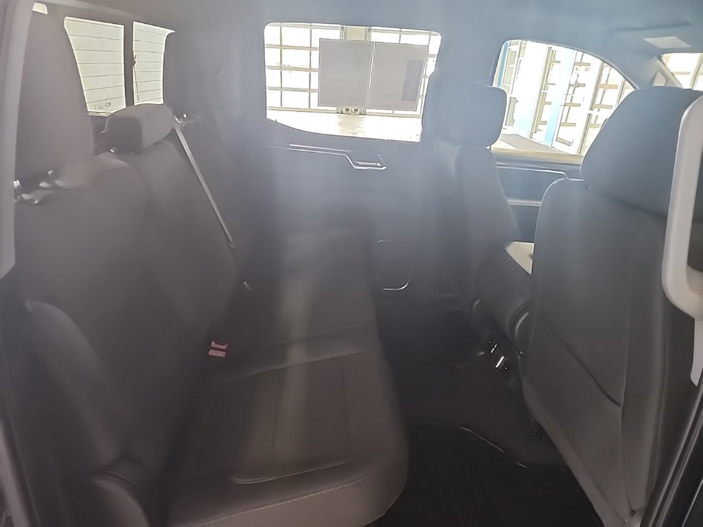 2025 GMC Sierra 1500 SLE - Photo 12