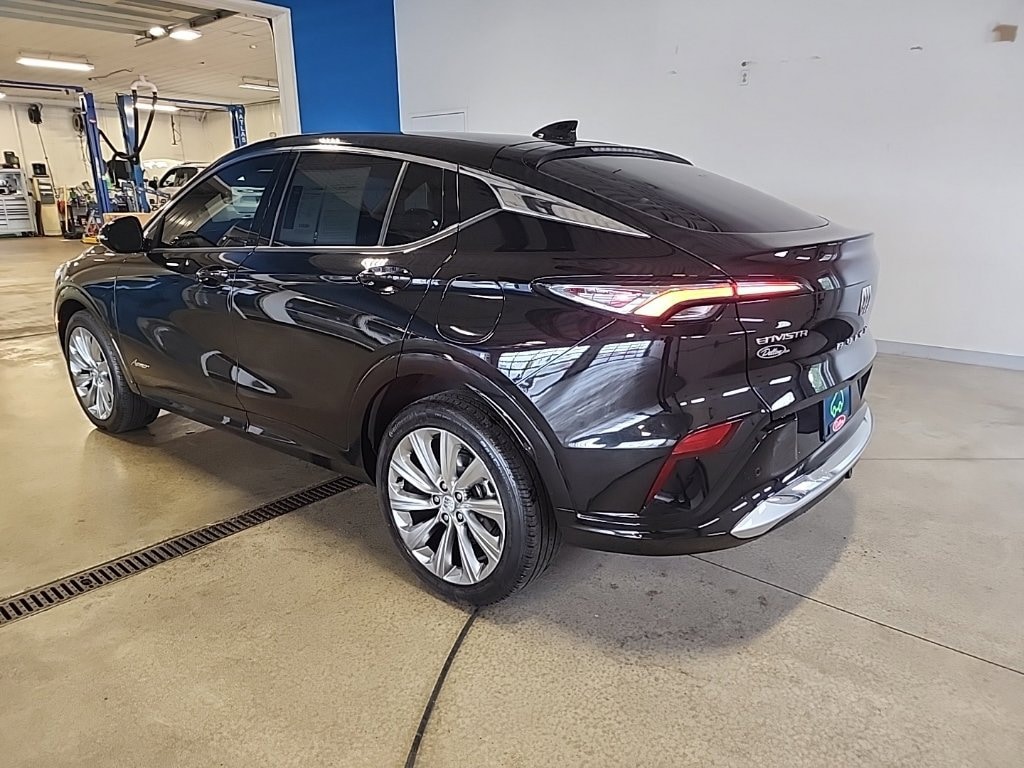 Used 2024 Buick Envista Avenir SUV