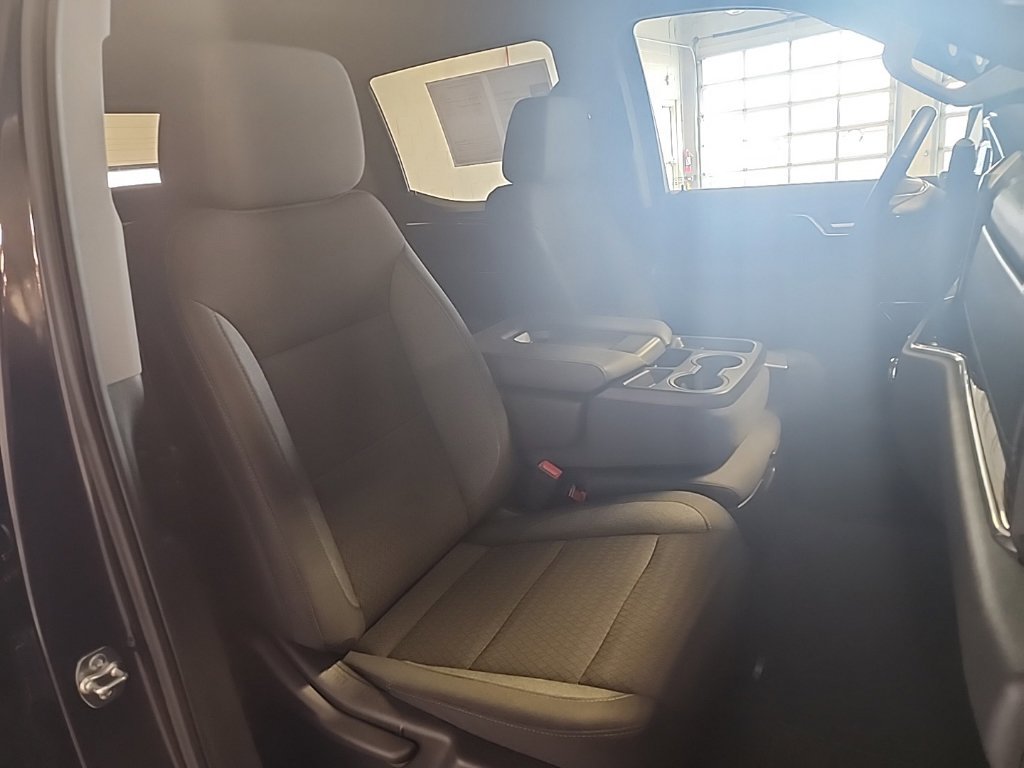 2025 GMC Sierra 1500 SLE - Photo 14