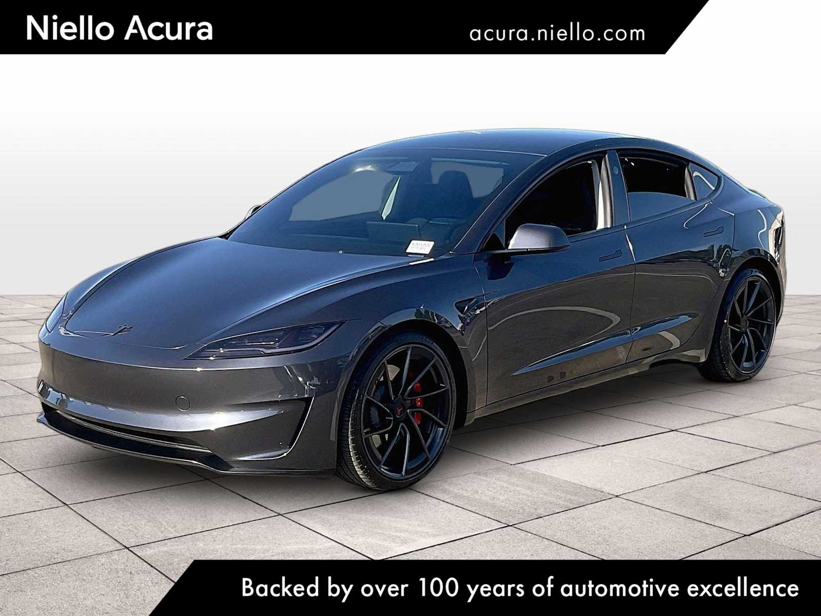  Tesla Model 3