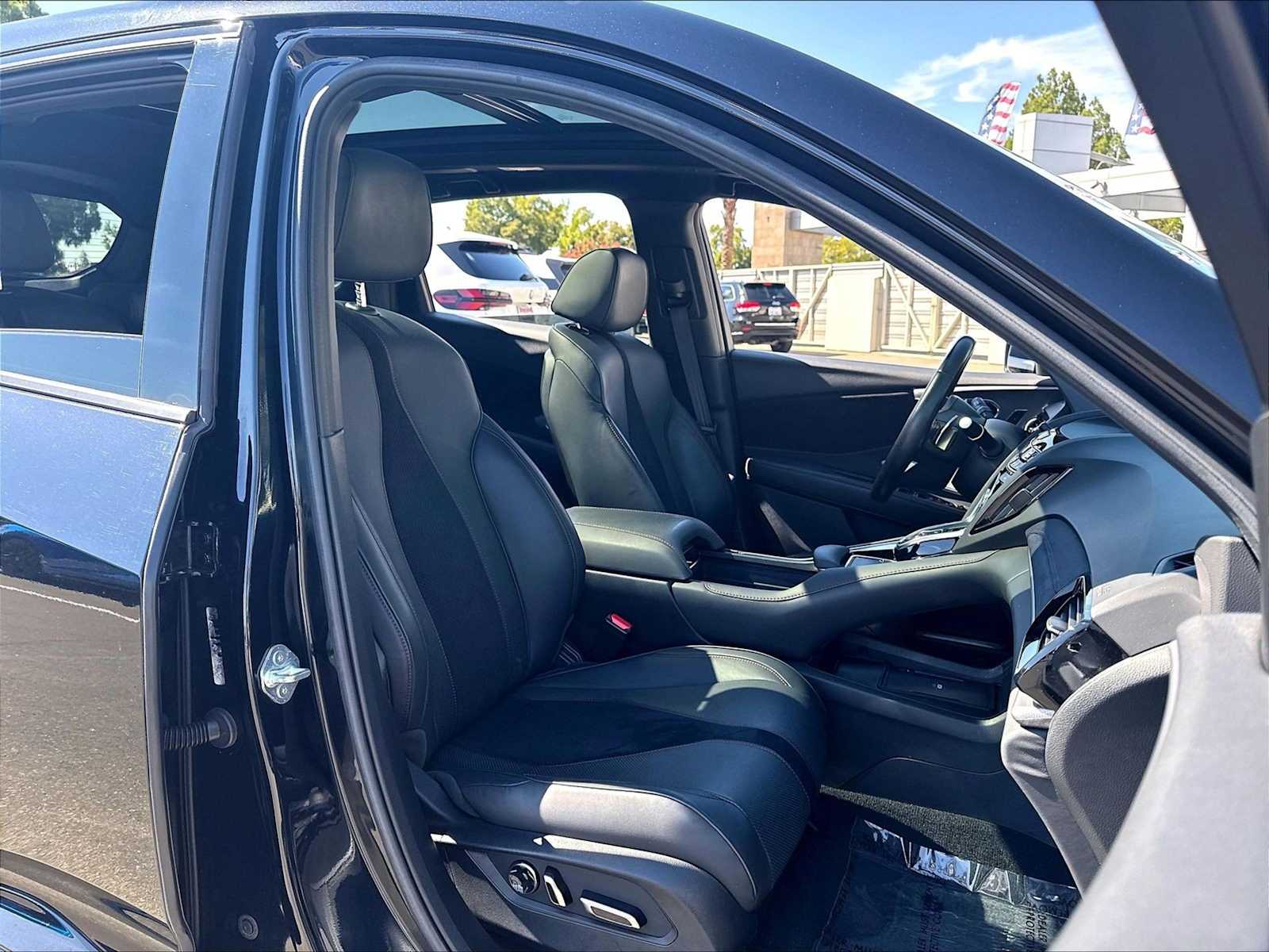 2024 Acura RDX A-Spec Package - Photo 9