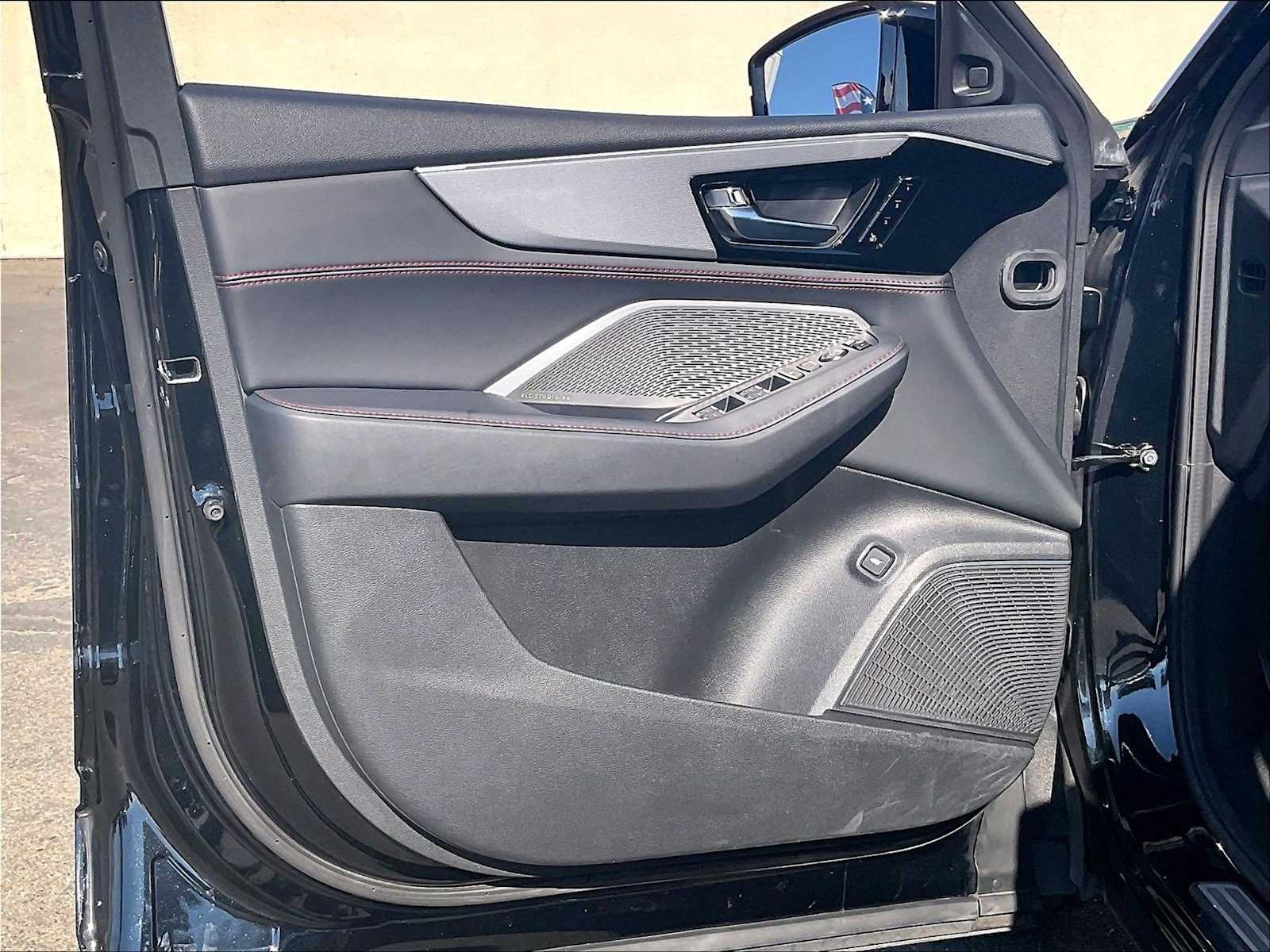 2023 Acura MDX A-Spec Package - Photo 23