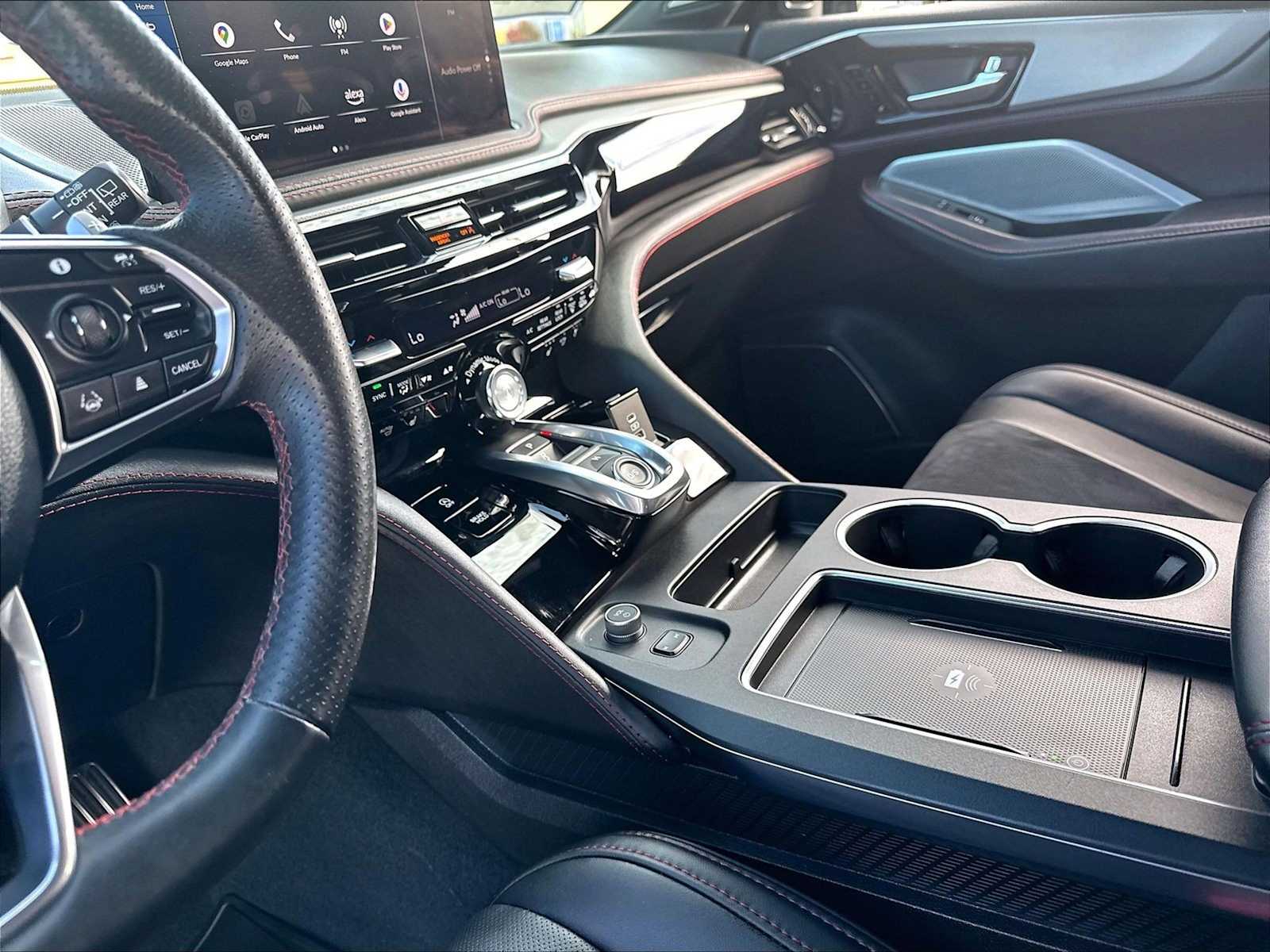 2025 Acura MDX A-Spec Package - Photo 17