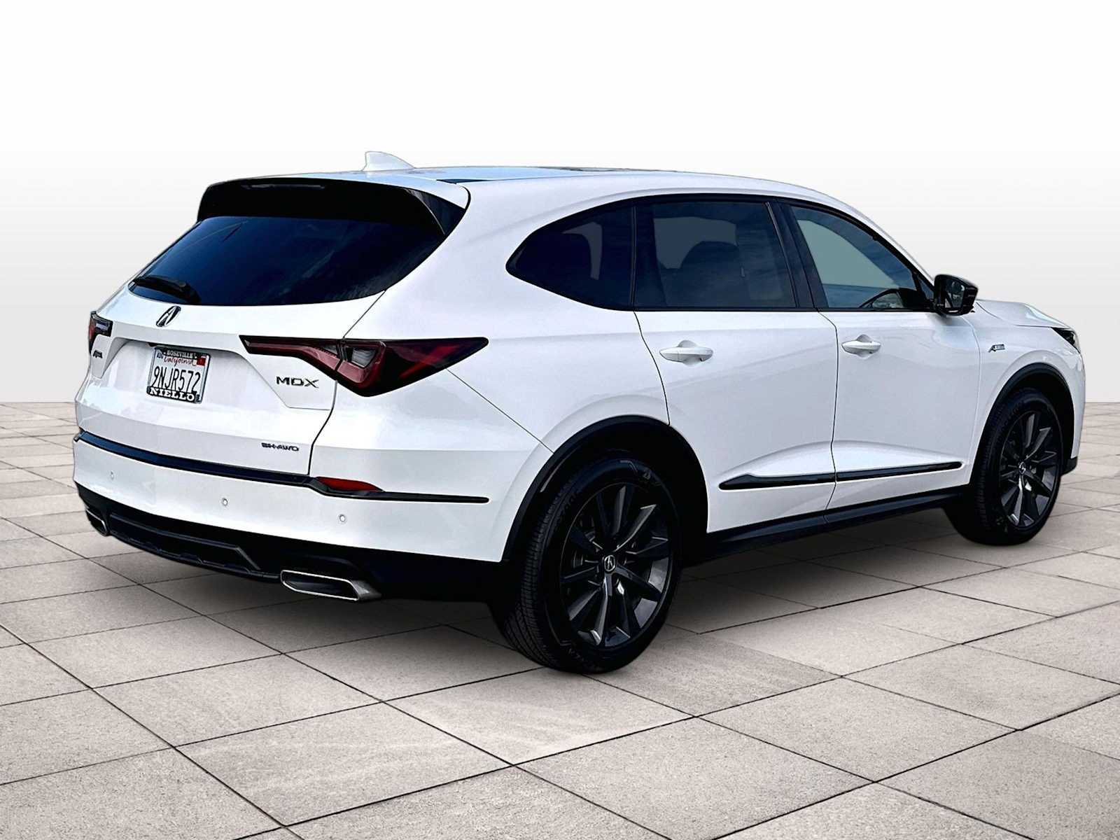 2025 Acura MDX A-Spec Package - Photo 13