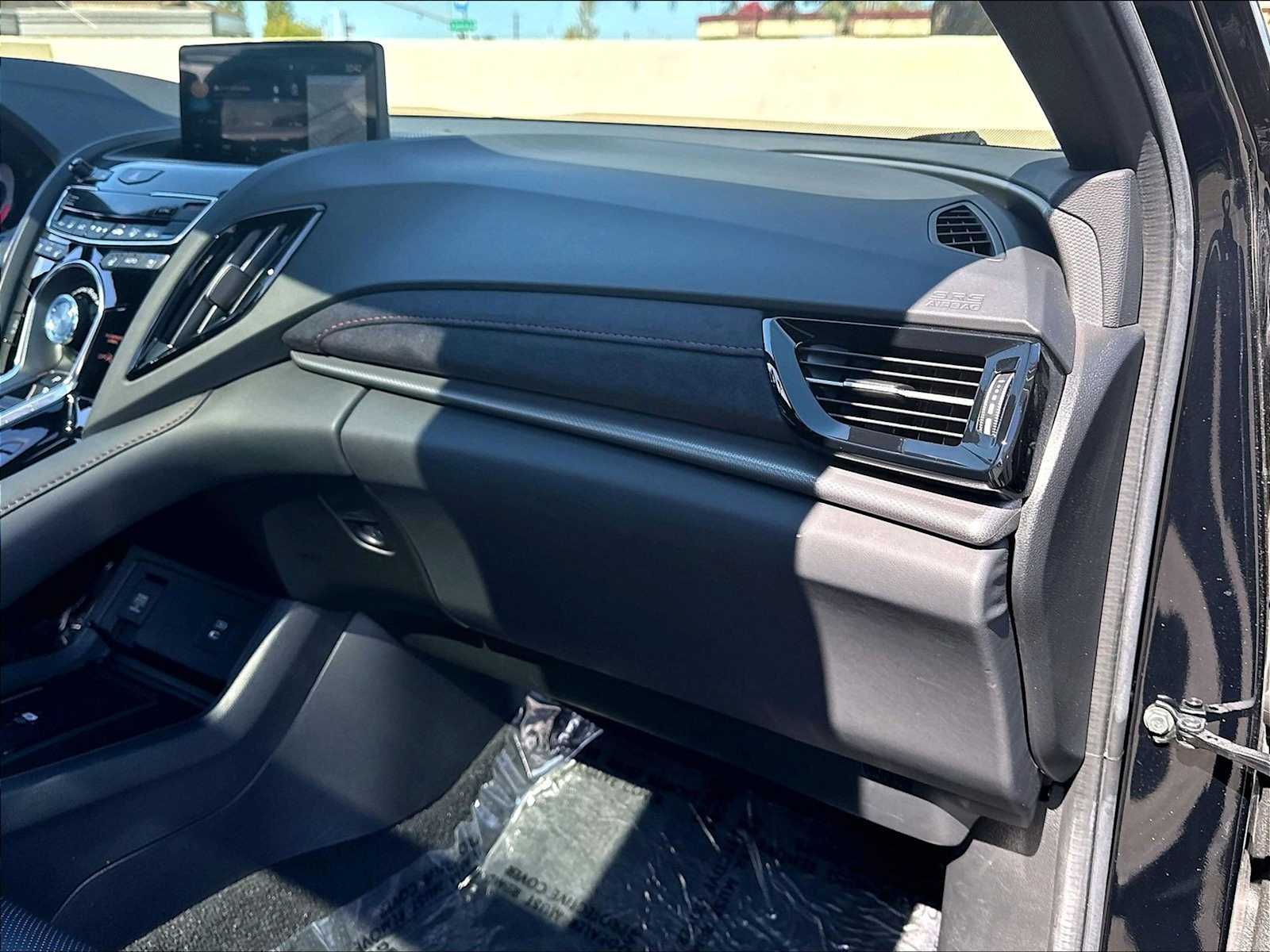 2024 Acura RDX A-Spec Package - Photo 17