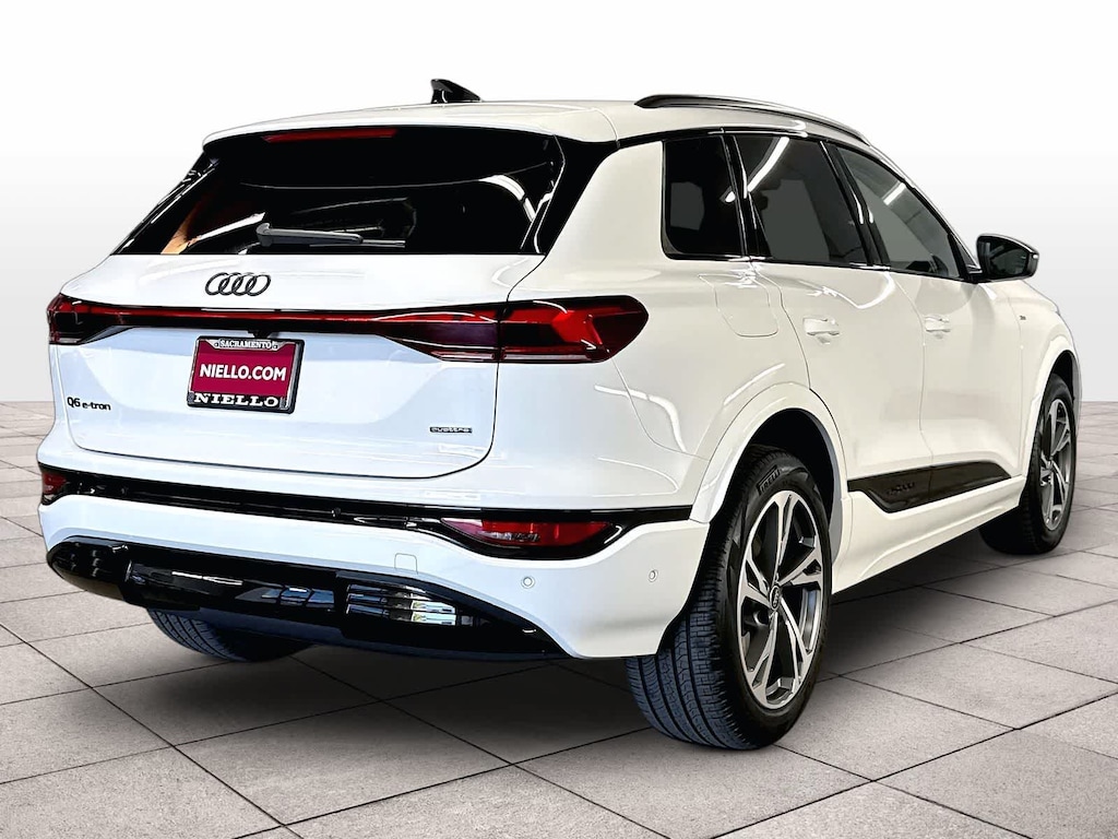 New 2027 Audi Q6 e-tron Premium Plus quattro