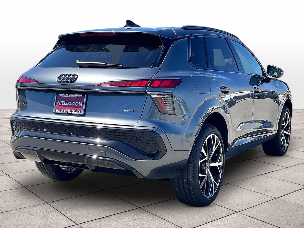New 2026 Audi Q3 S Line quattro