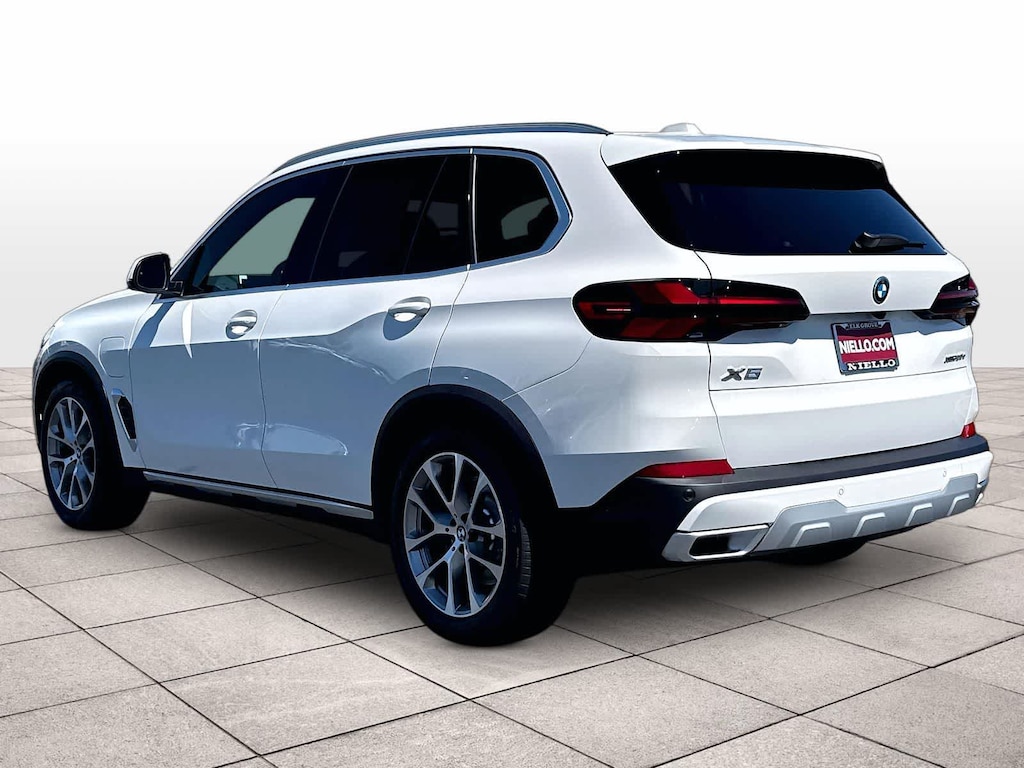 New 2026 BMW X5 PHEV xDrive50e Plug-In Hybrid
