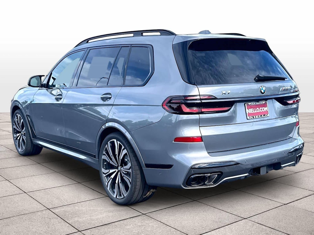 New 2027 BMW X7 M60i Sports Activity Vehicle