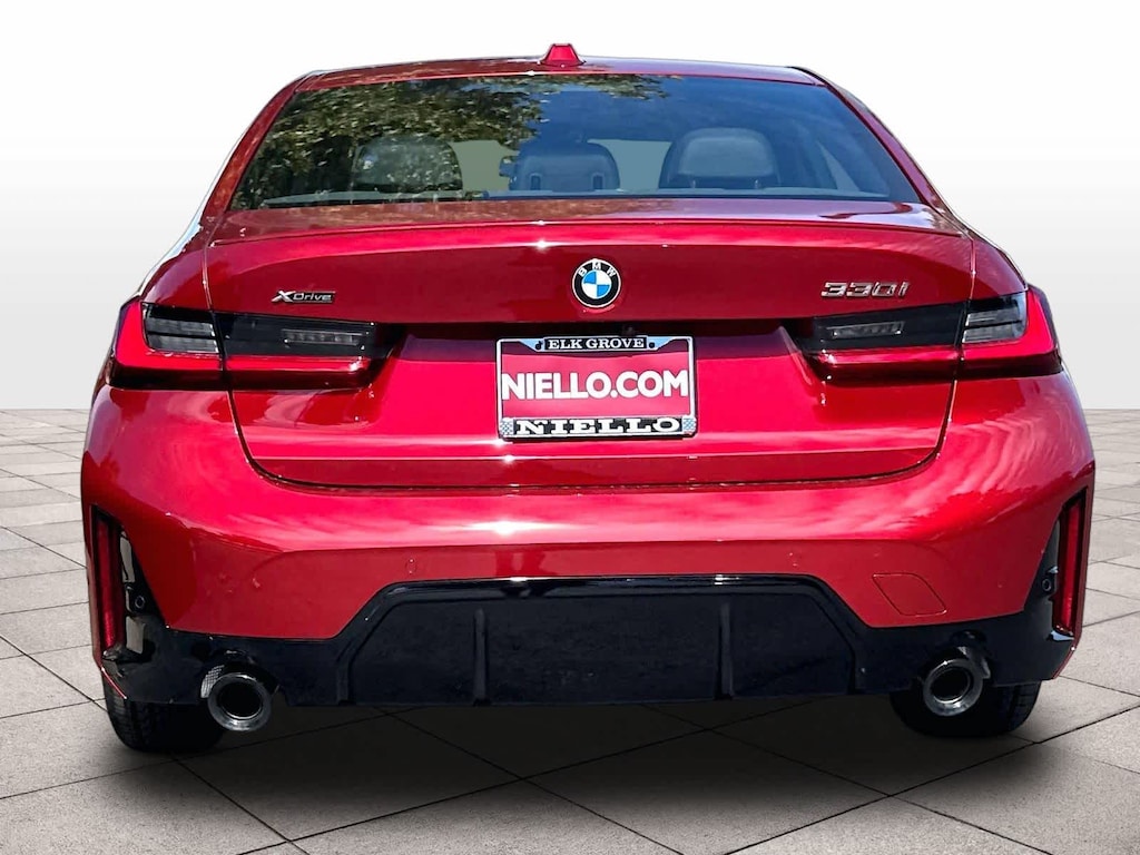New 2026 BMW 330i xDrive Sedan