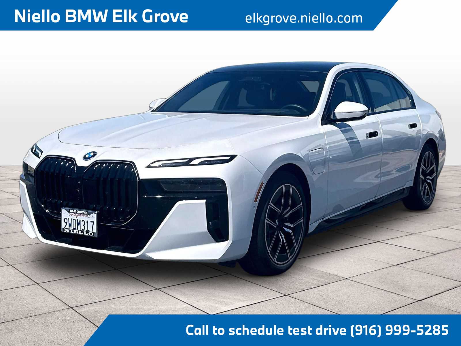  BMW 750e xDrive