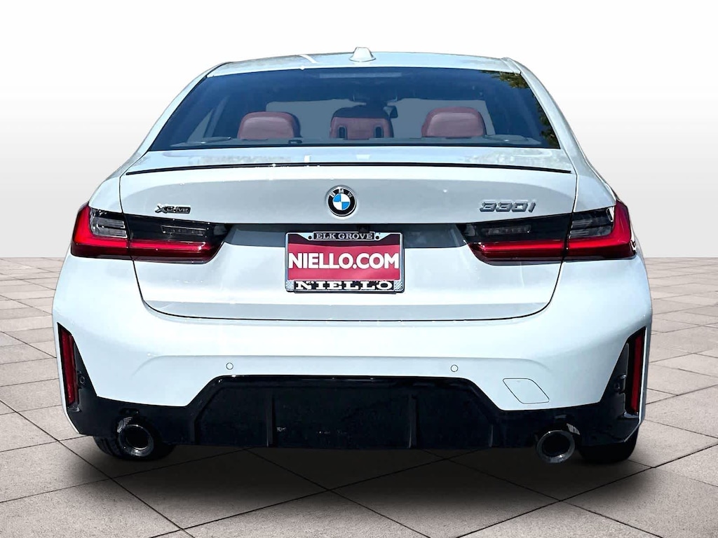 New 2026 BMW 330i xDrive Sedan