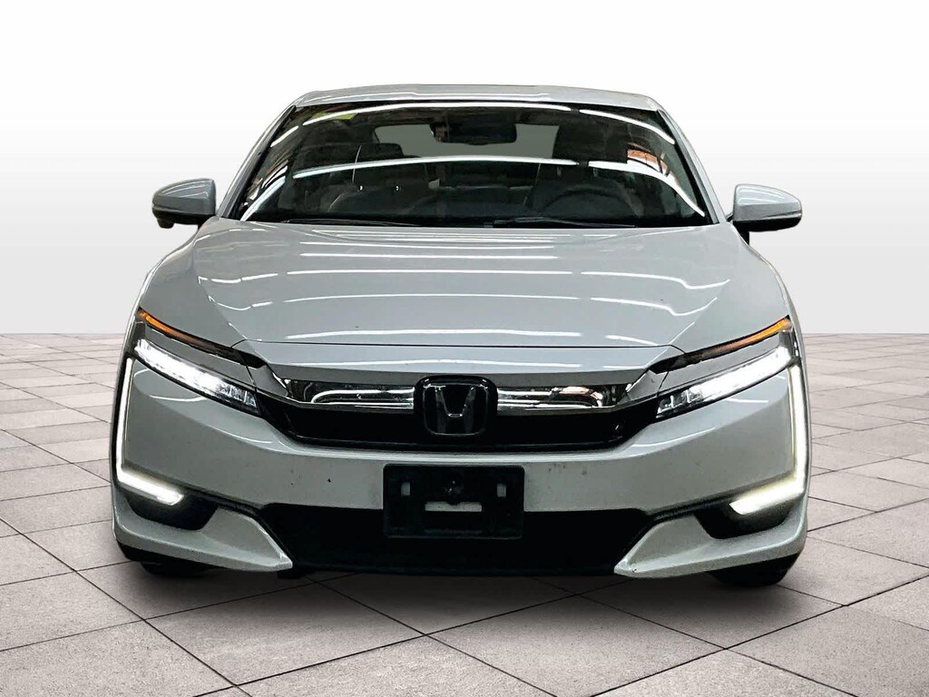 Used 2018 Honda Clarity Plug-In Hybrid Sedan