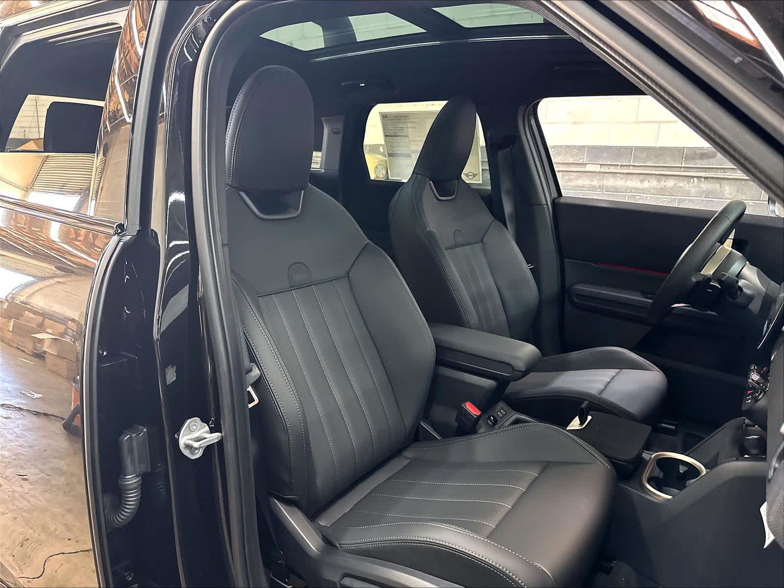 2026 MINI Countryman S - Photo 31