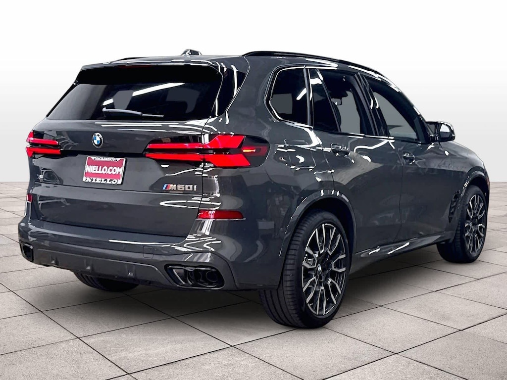 New 2026 BMW X5 M60i Sports Activity Vehicle