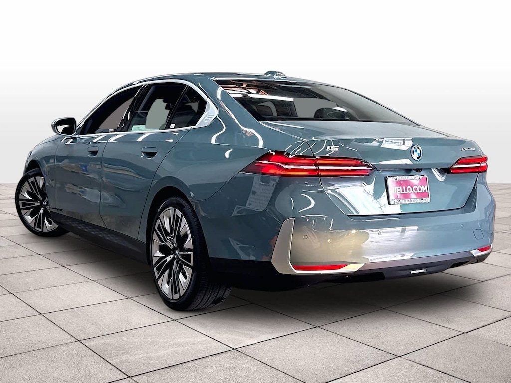 New 2027 BMW i5 eDrive40 Sedan
