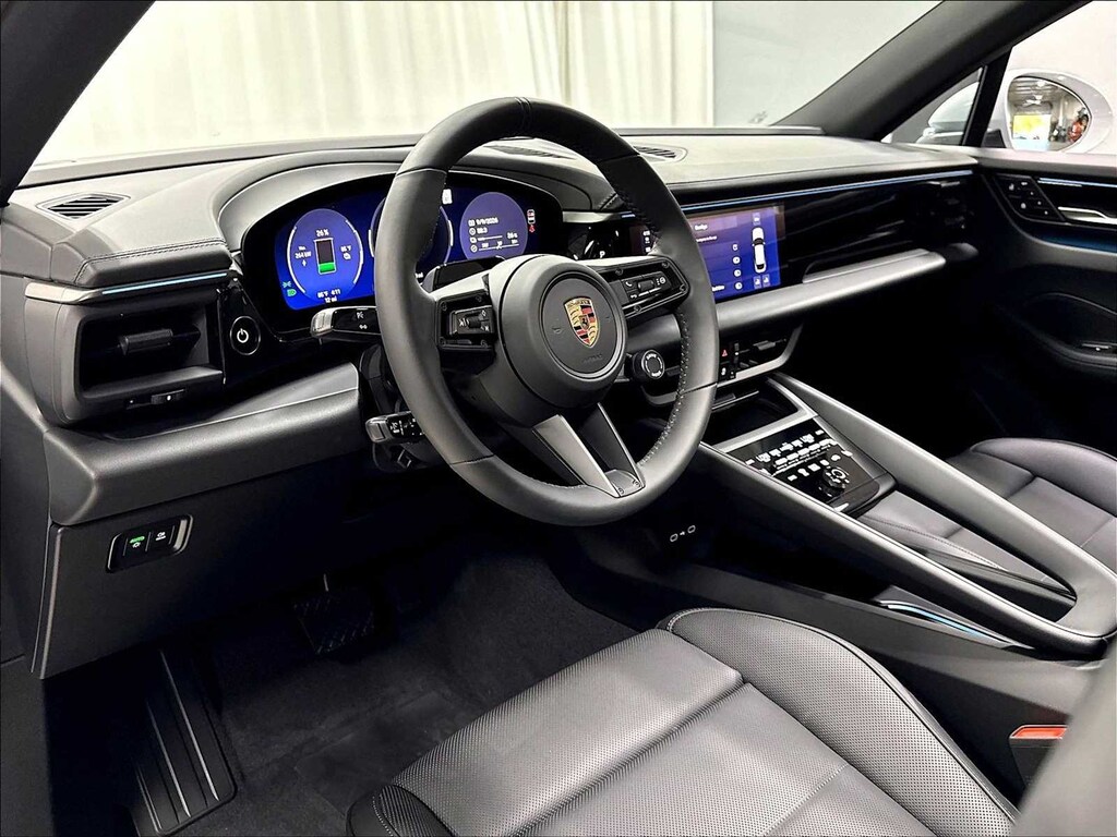 New 2026 Porsche Macan Electric 4 SUV