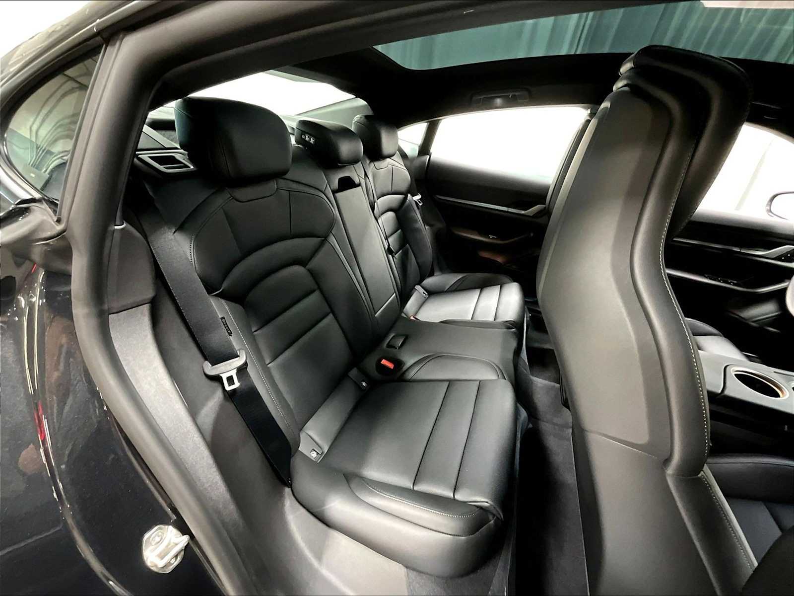 2026 Porsche Taycan Base - Photo 29