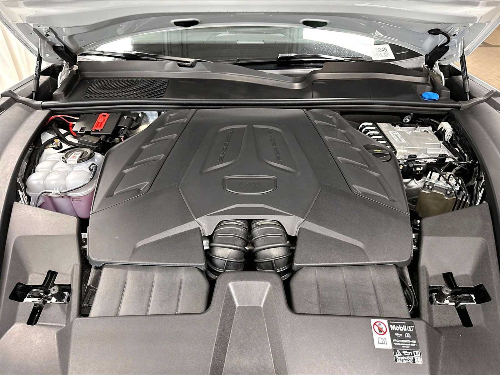 2026 Porsche Cayenne S - Photo 35