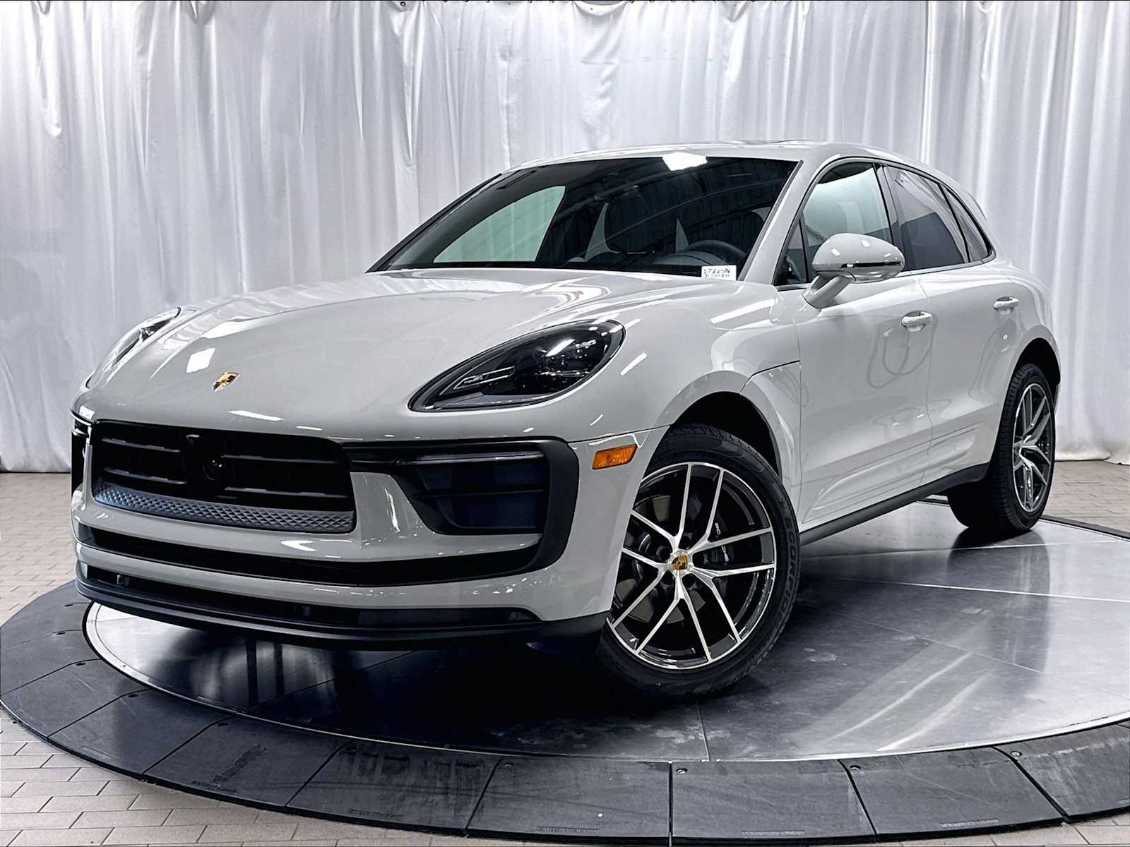 2026 Porsche Macan T