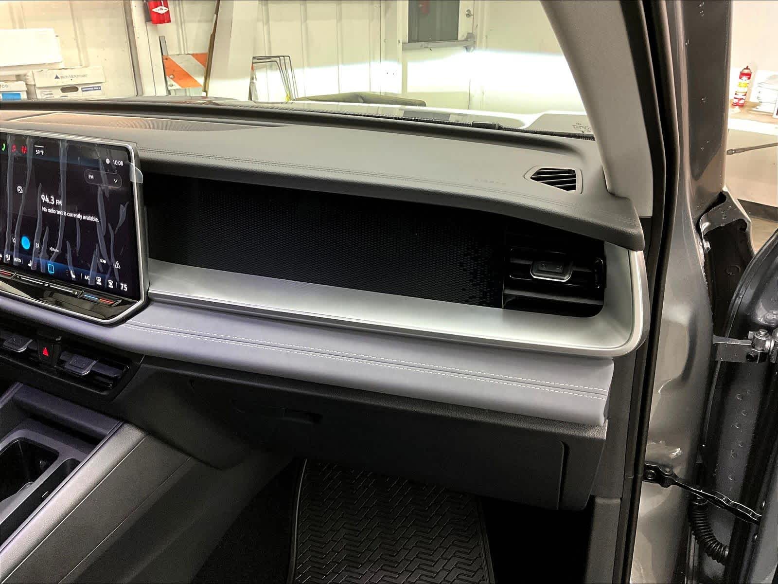 2026 Volkswagen Tiguan SE - Photo 27