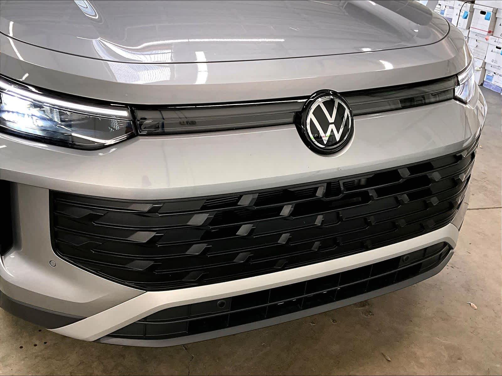 2026 Volkswagen Tiguan SE - Photo 32