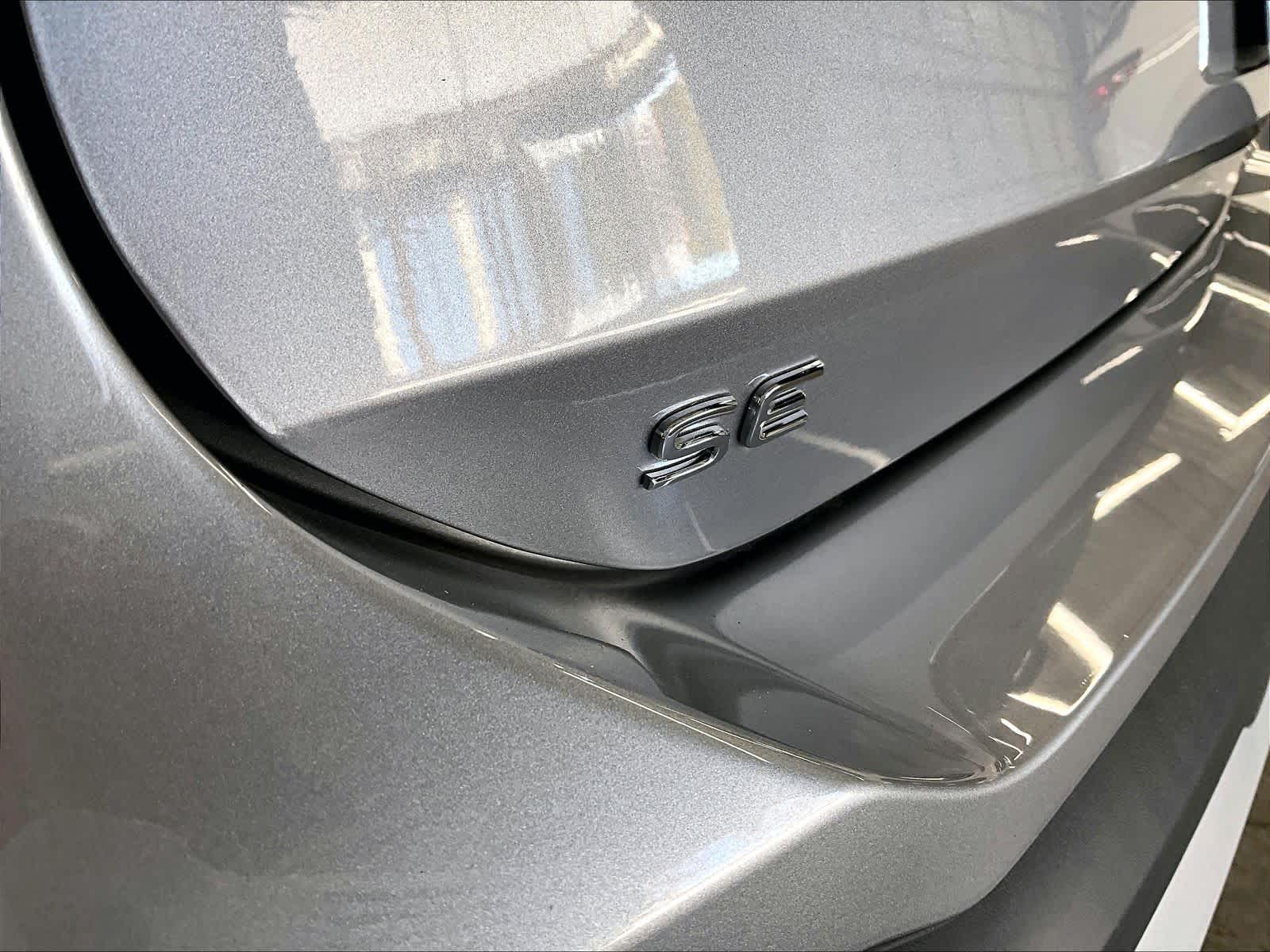 2026 Volkswagen Tiguan SE - Photo 25