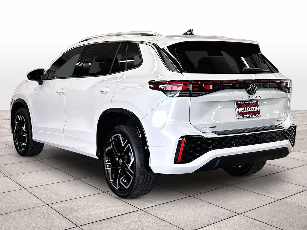 New 2026 Volkswagen Tiguan SEL R-Line Turbo 4MOTION