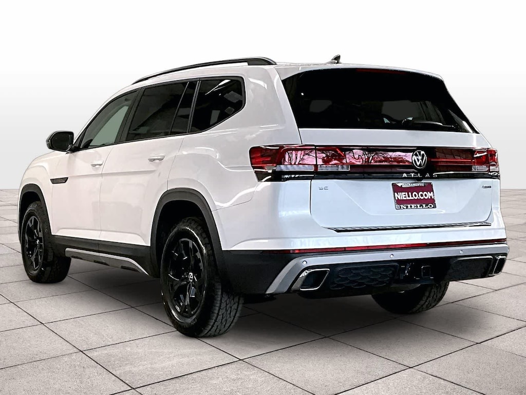 New 2026 Volkswagen Atlas 2.0T Peak Edition 4MOTION