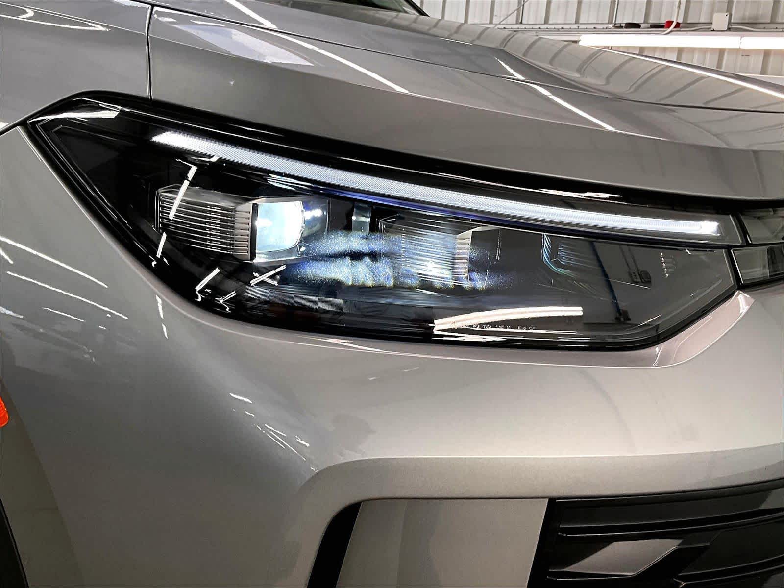 2026 Volkswagen Tiguan SE - Photo 31