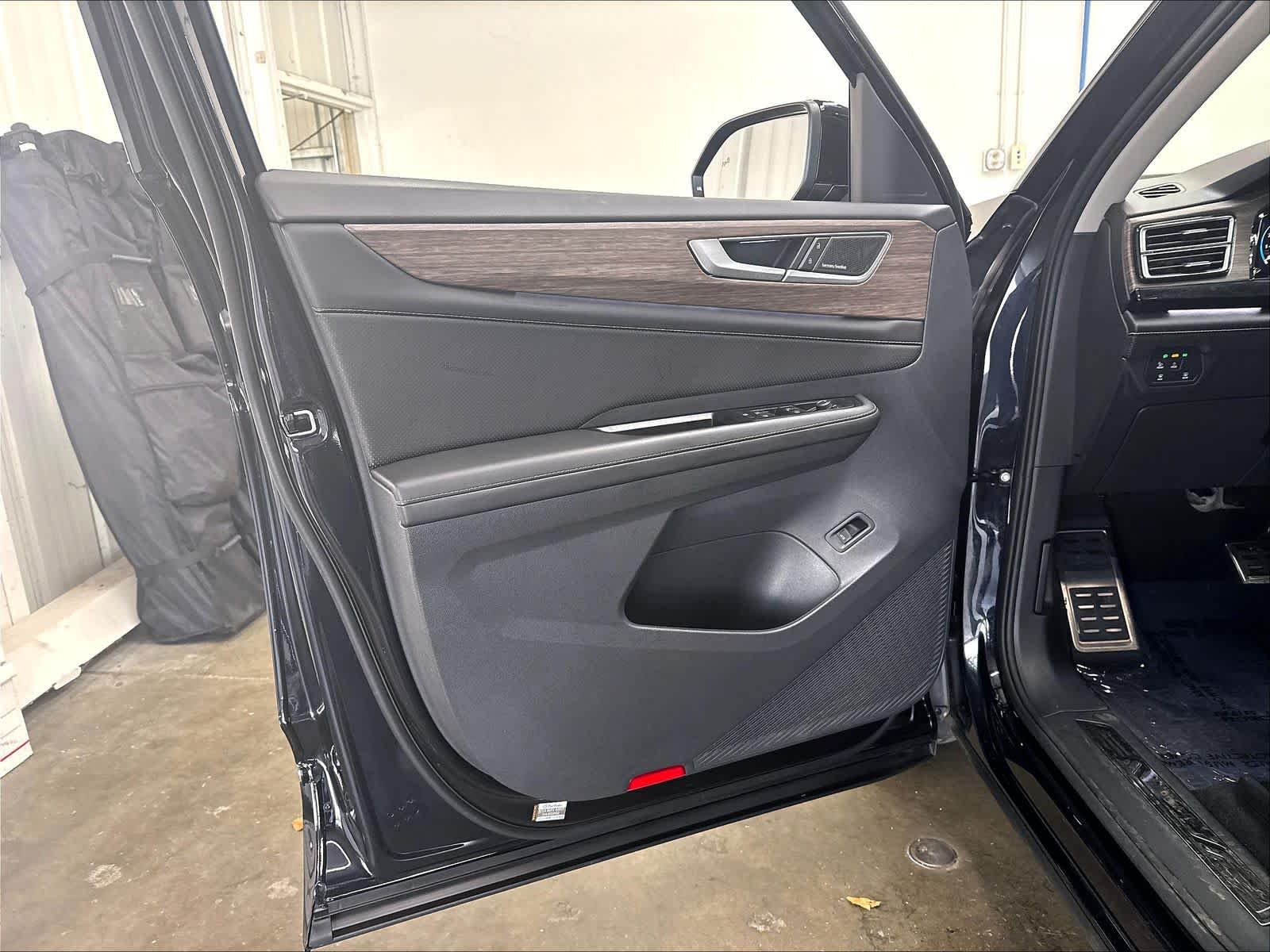 2026 Volkswagen Atlas SEL Premium R-Line - Photo 21