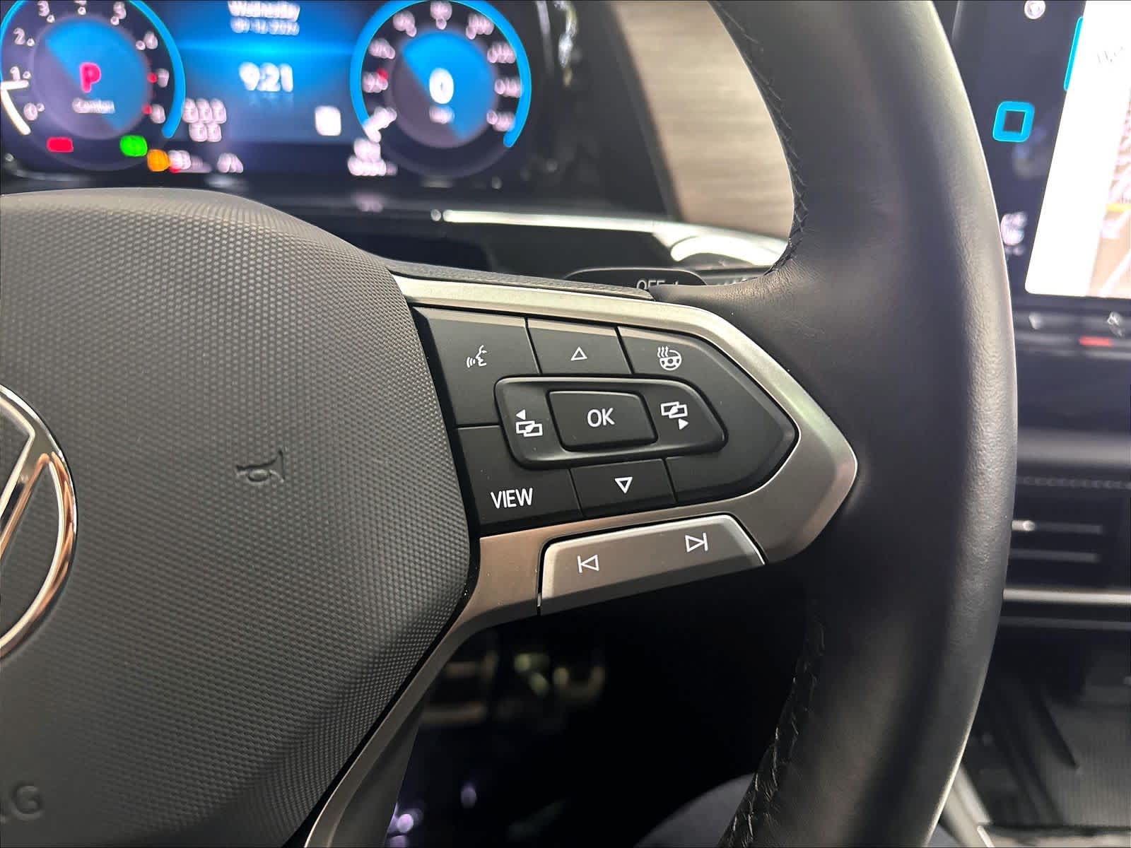 2026 Volkswagen Atlas SEL Premium R-Line - Photo 14