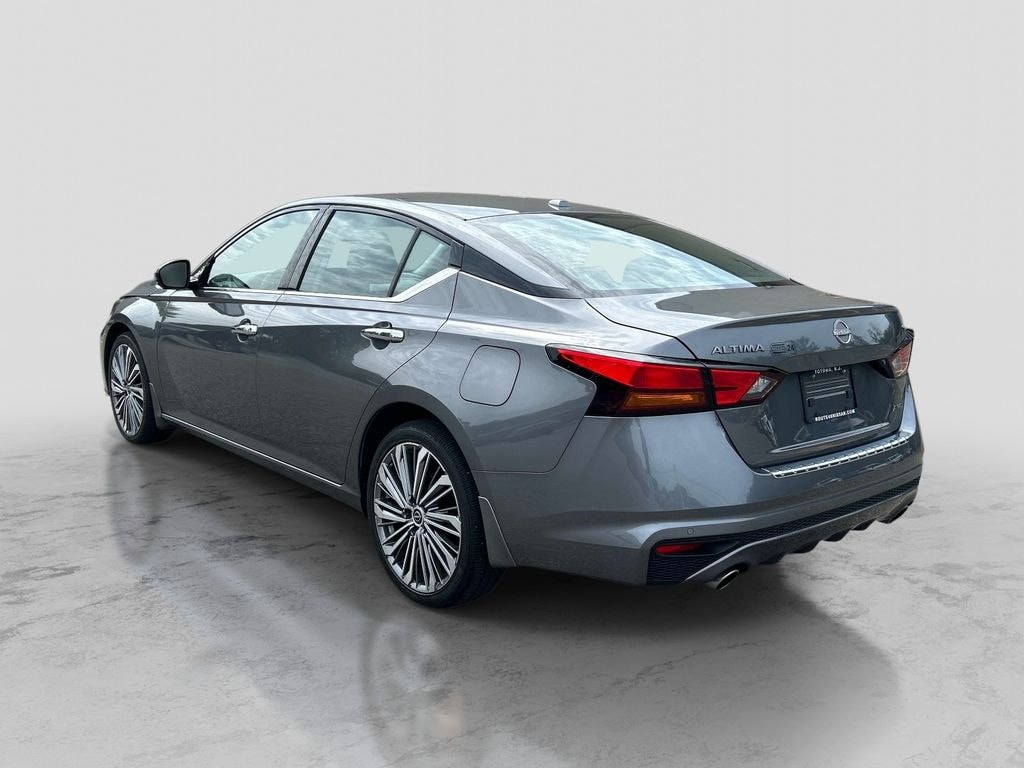 Certified 2023 Nissan Altima 2.5 SL Sedan