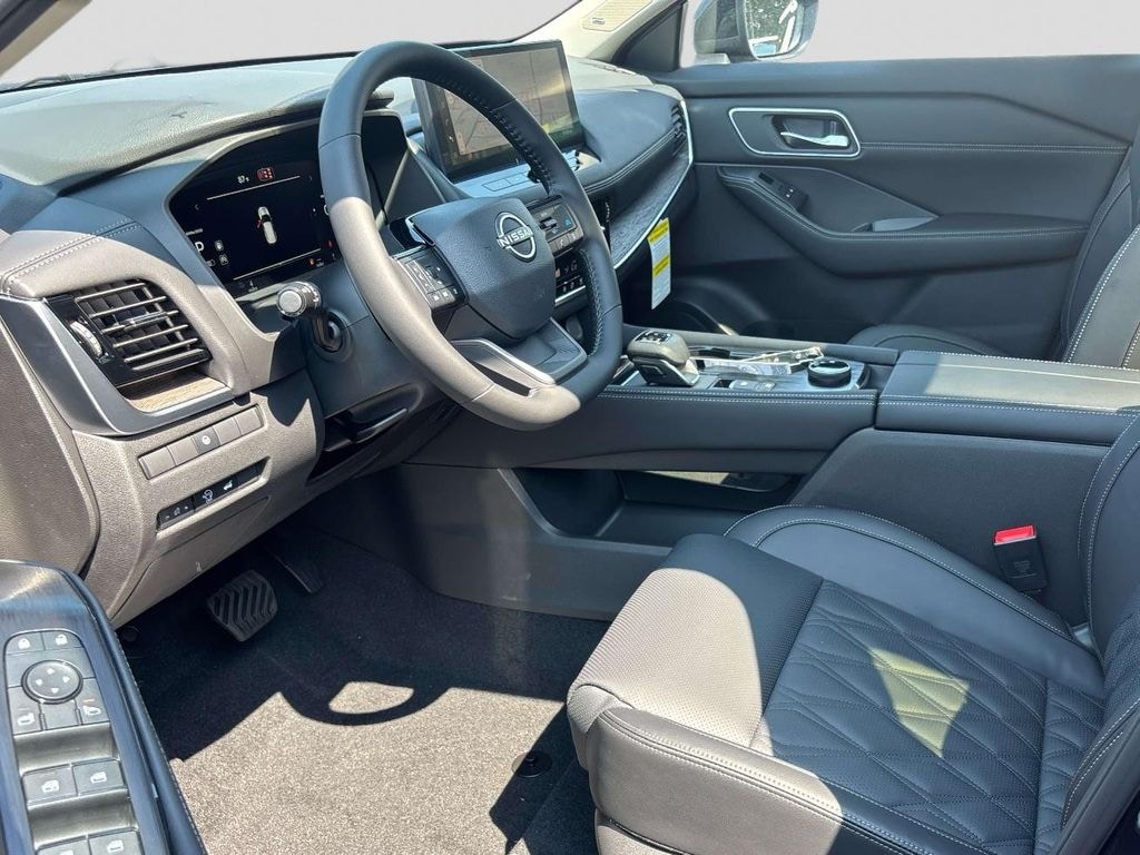New 2026 Nissan Rogue Platinum SUV