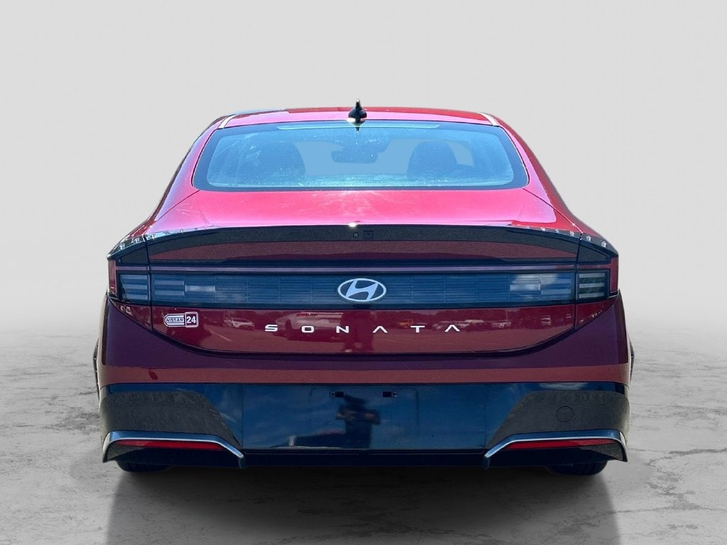 Used 2024 Hyundai Sonata SEL Sedan