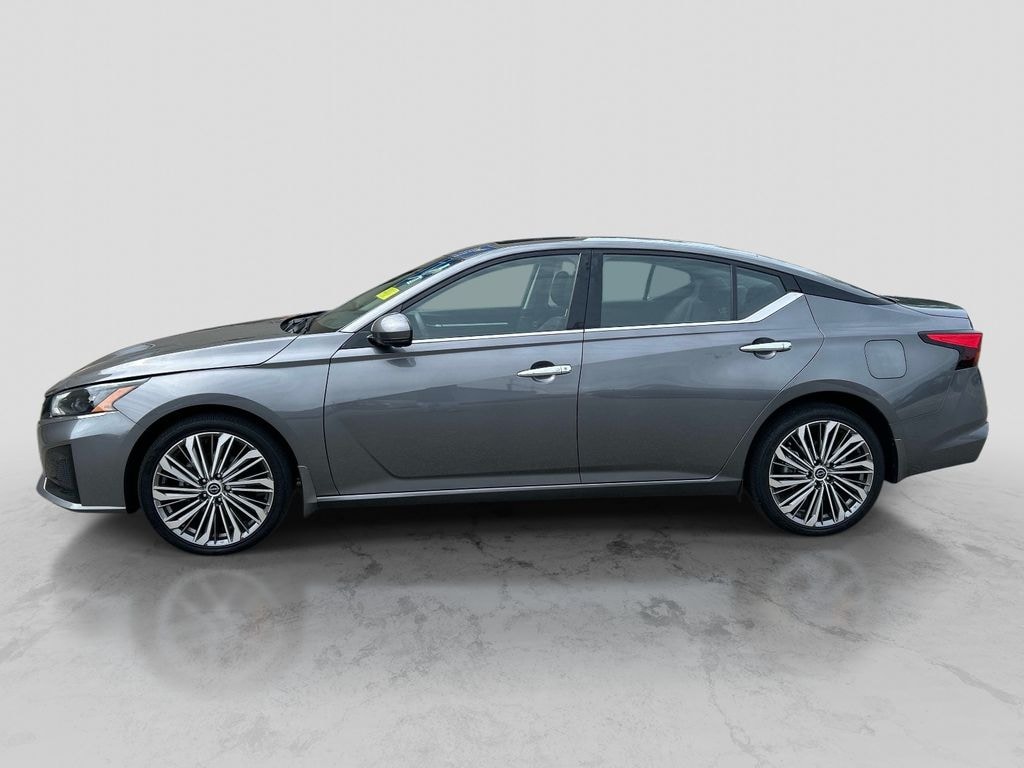 Certified 2023 Nissan Altima 2.5 SL Sedan