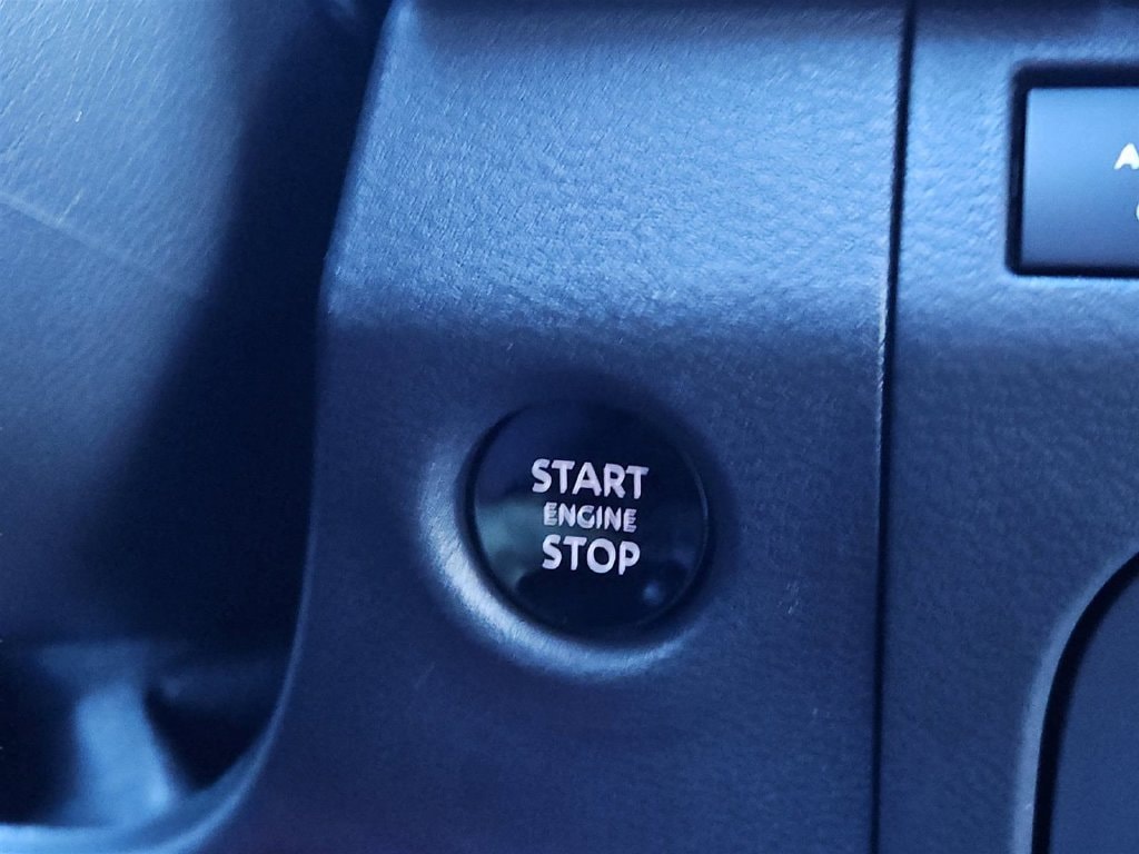 2026 Nissan Frontier SV - Photo 10