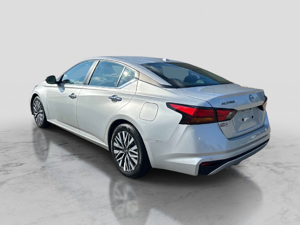 Certified 2024 Nissan Altima 2.5 SV Sedan