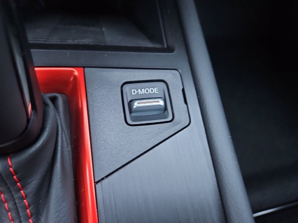 2026 Nissan KICKS SR AWD - Photo 12