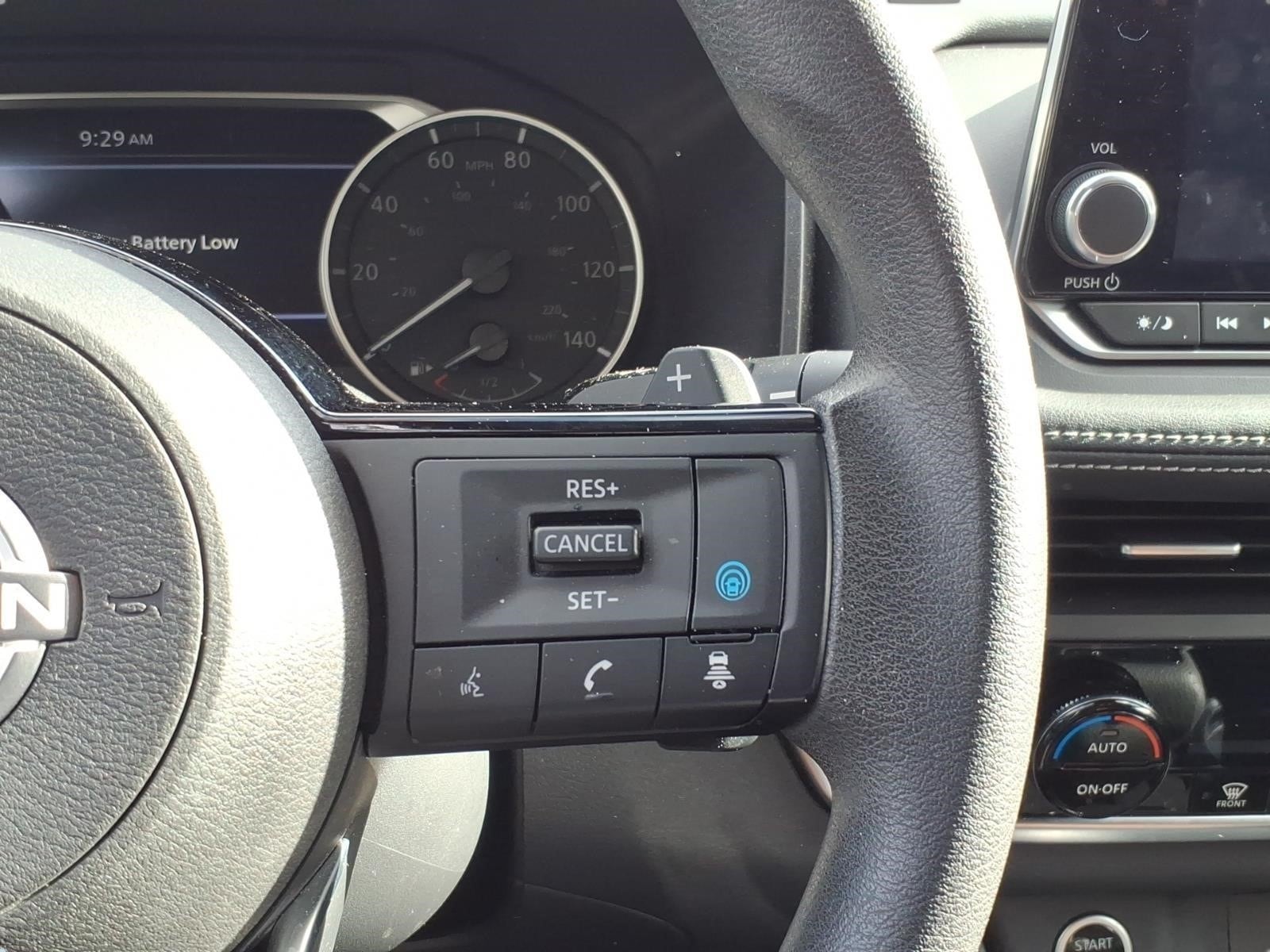 2023 Nissan Rogue SV - Photo 12