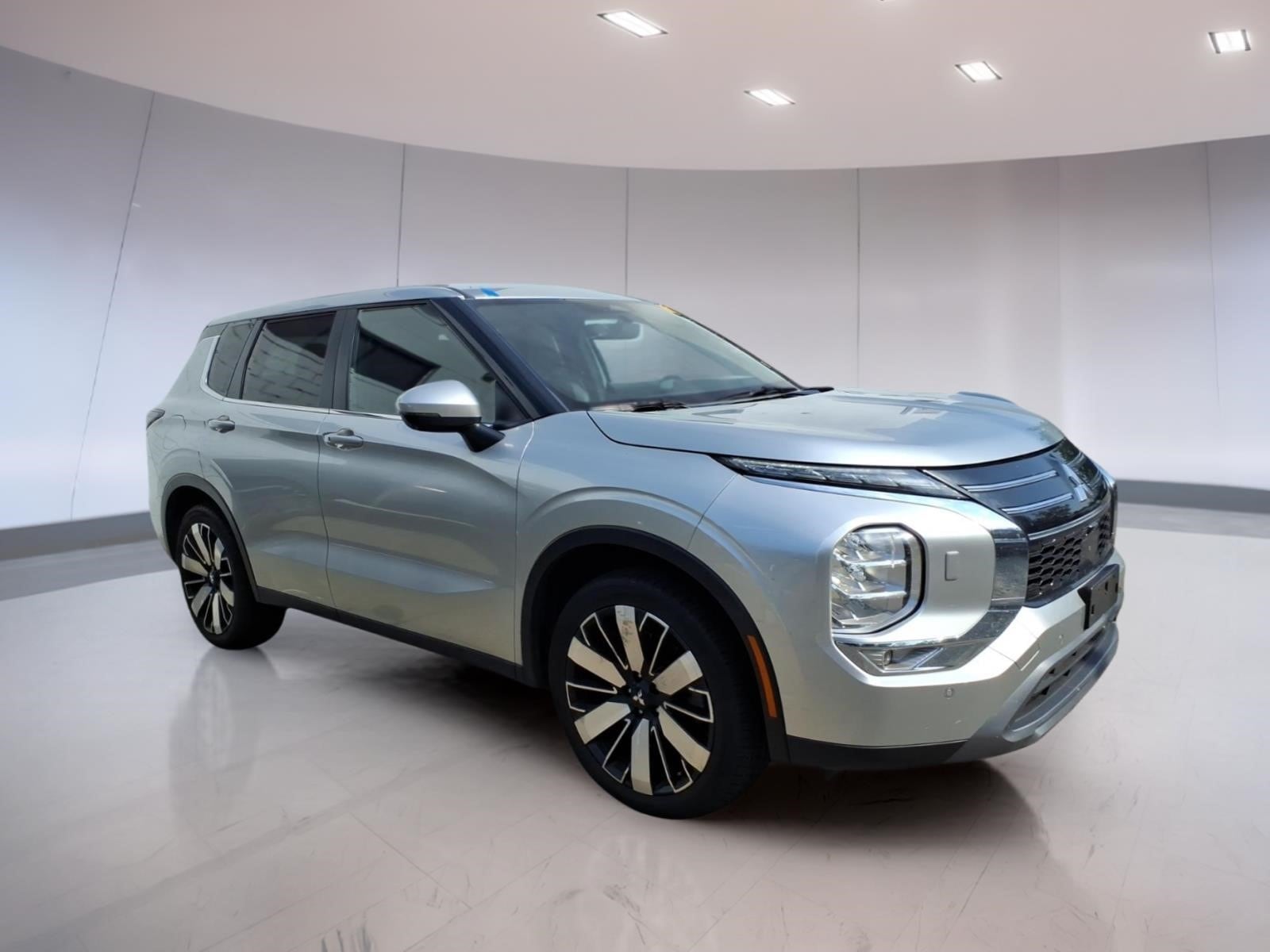 2025 Mitsubishi Outlander