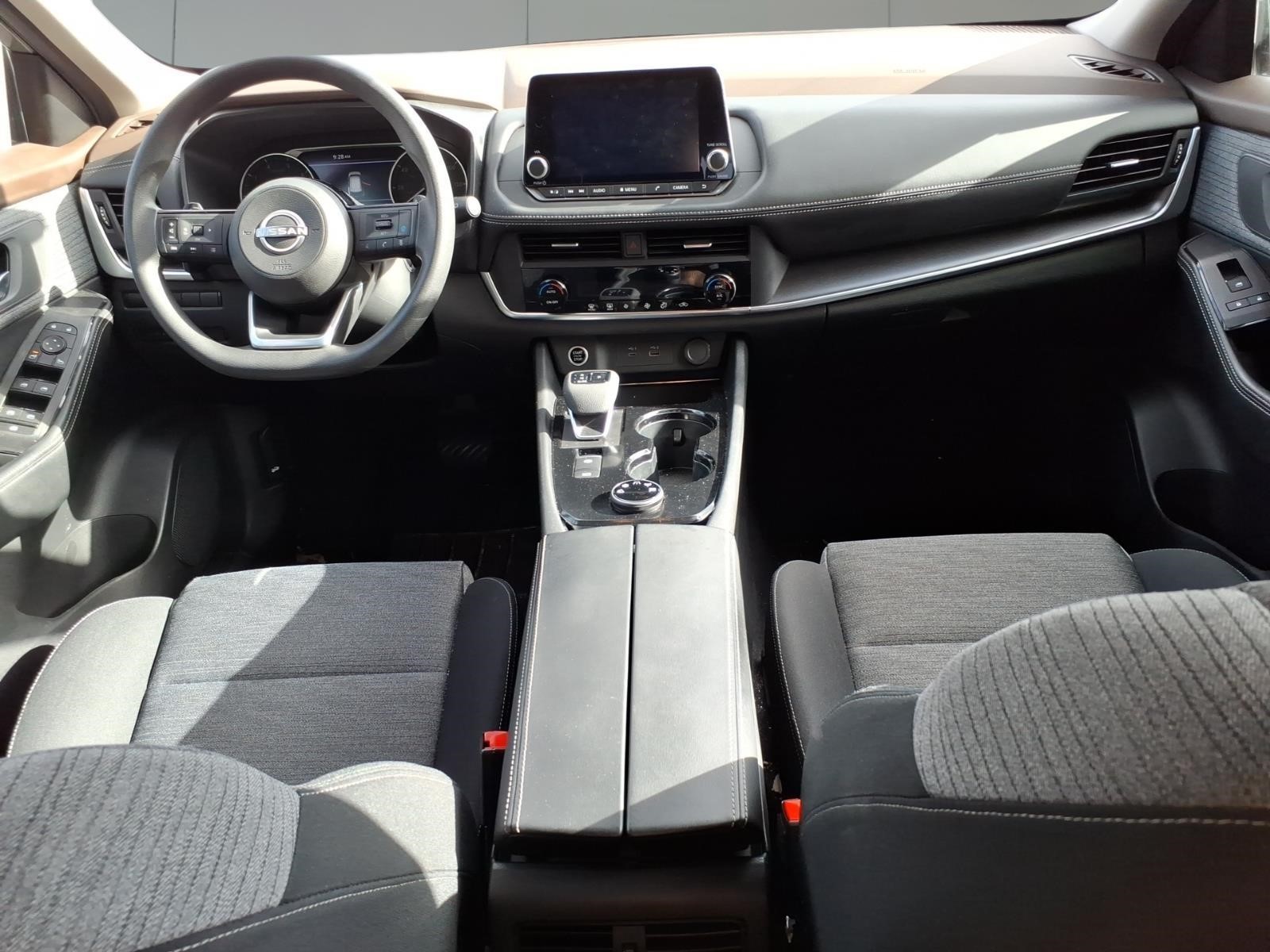 2023 Nissan Rogue SV - Photo 6