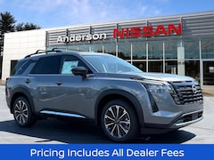 2026 Nissan Pathfinder Platinum SUV