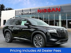 2026 Nissan Pathfinder Platinum SUV